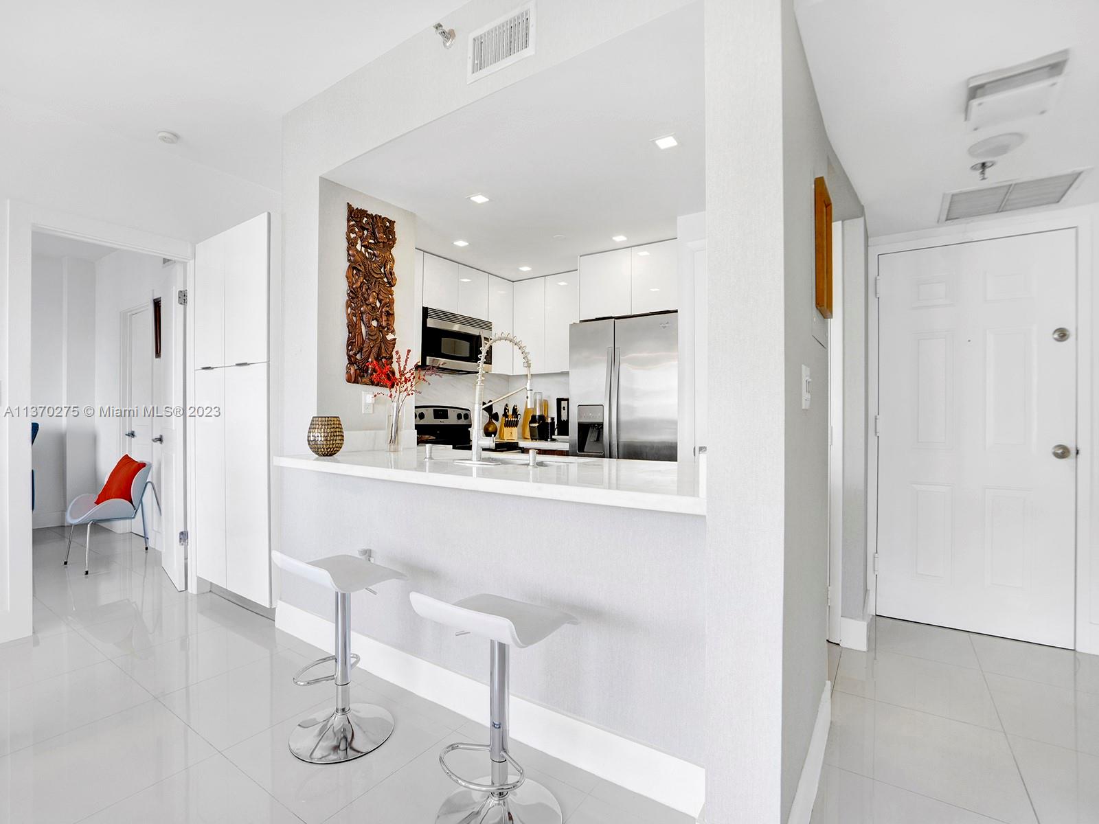 BRICKELL KEY II CONDO - Residential Lease