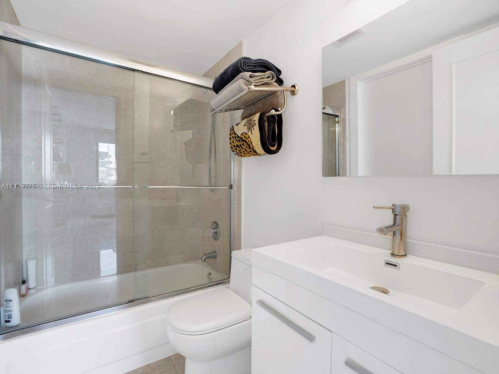 BRICKELL KEY II CONDO - Residential Lease