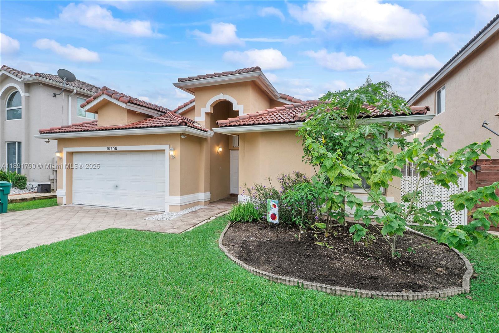 FOREST LAKES ESTATES SEC - Residential