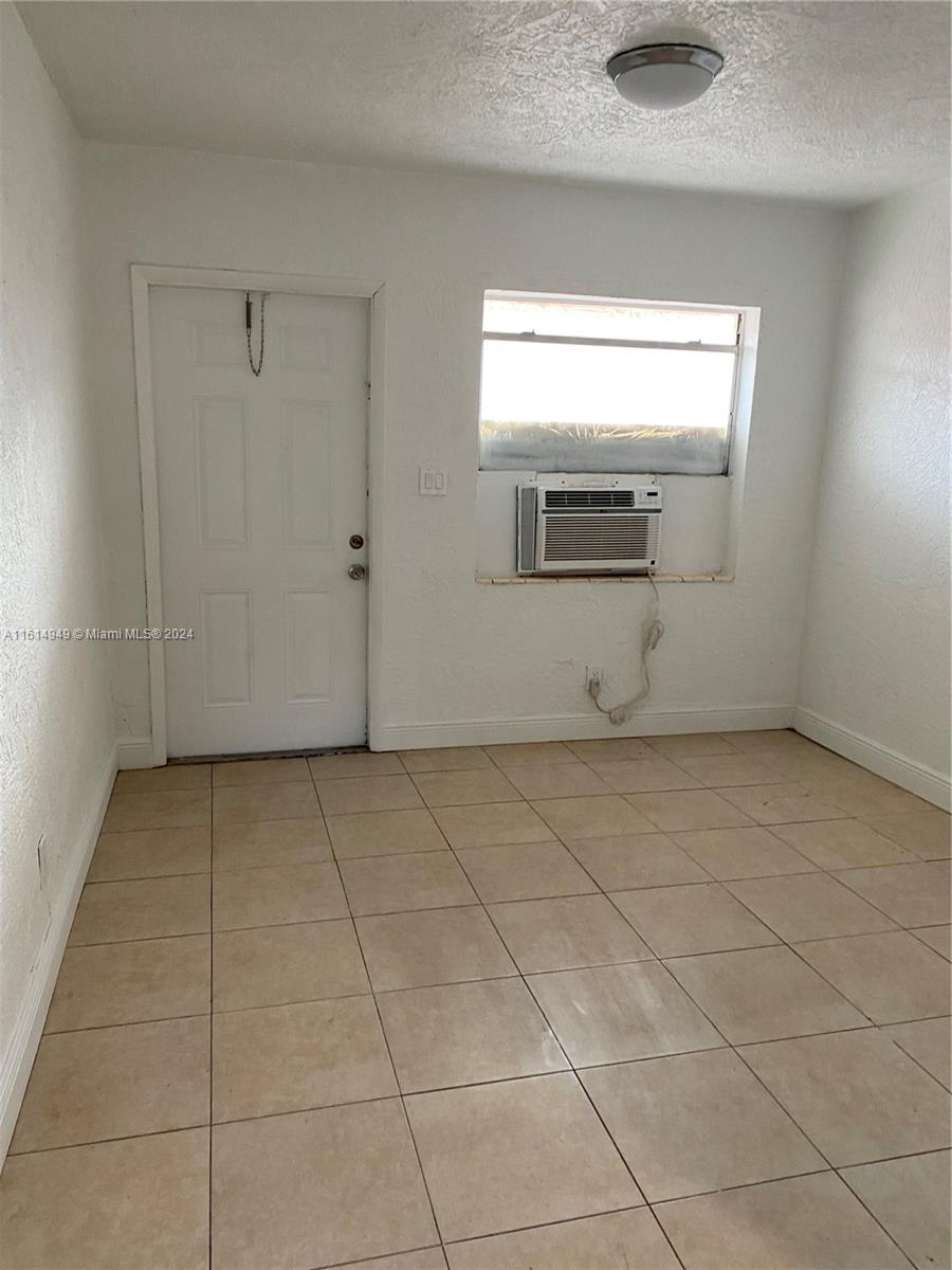 Collier City - Residential Income