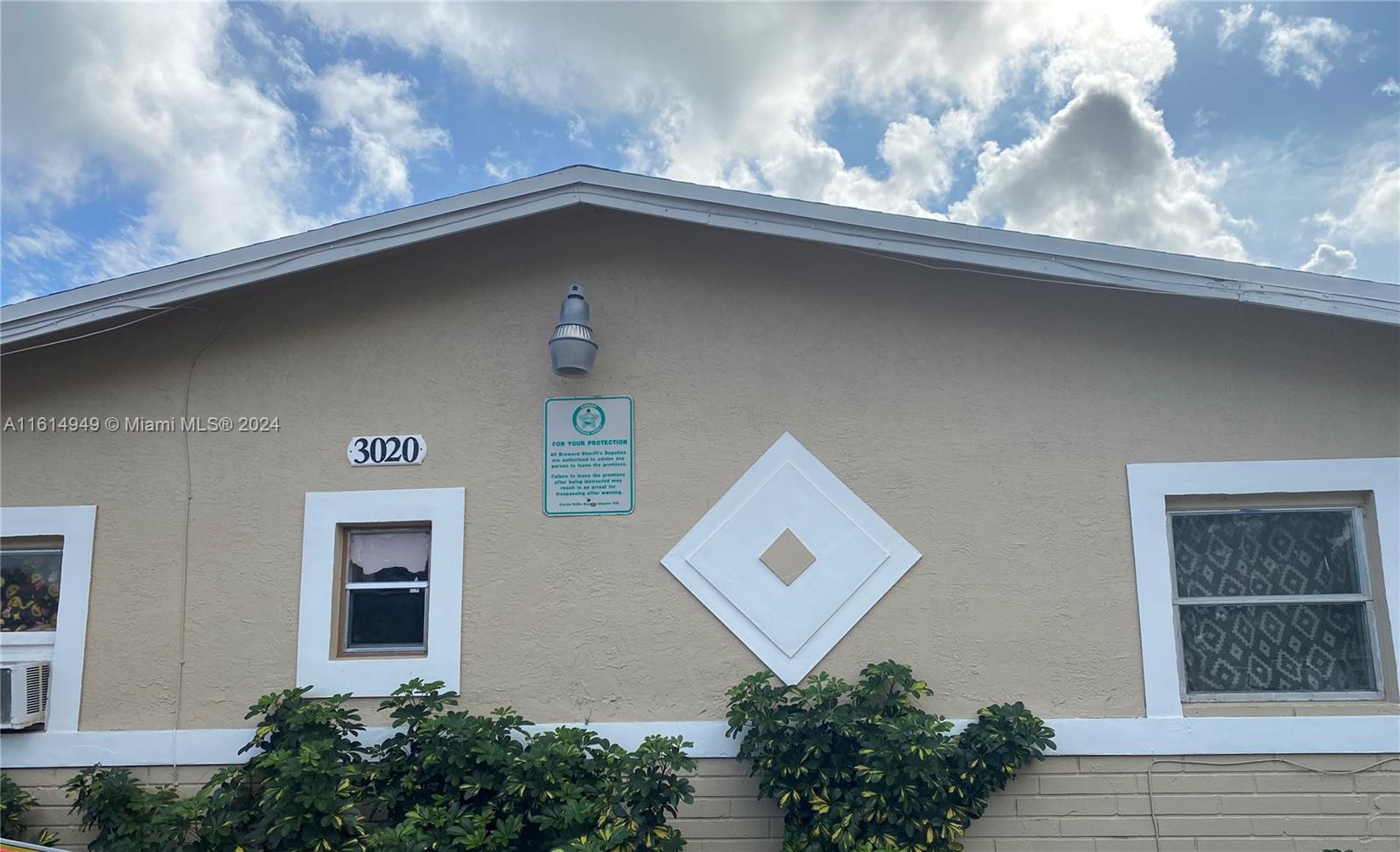 Collier City - Residential Income