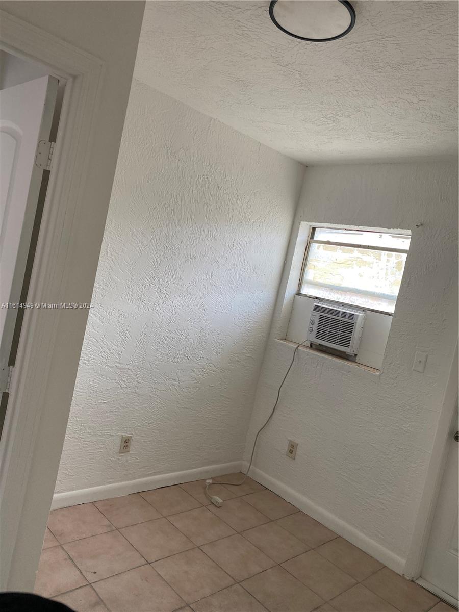 Collier City - Residential Income