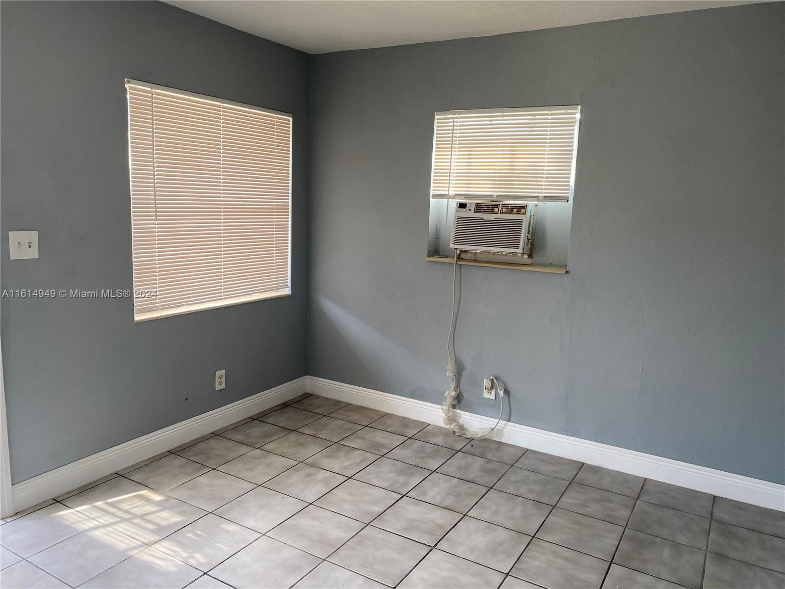 Collier City - Residential Income