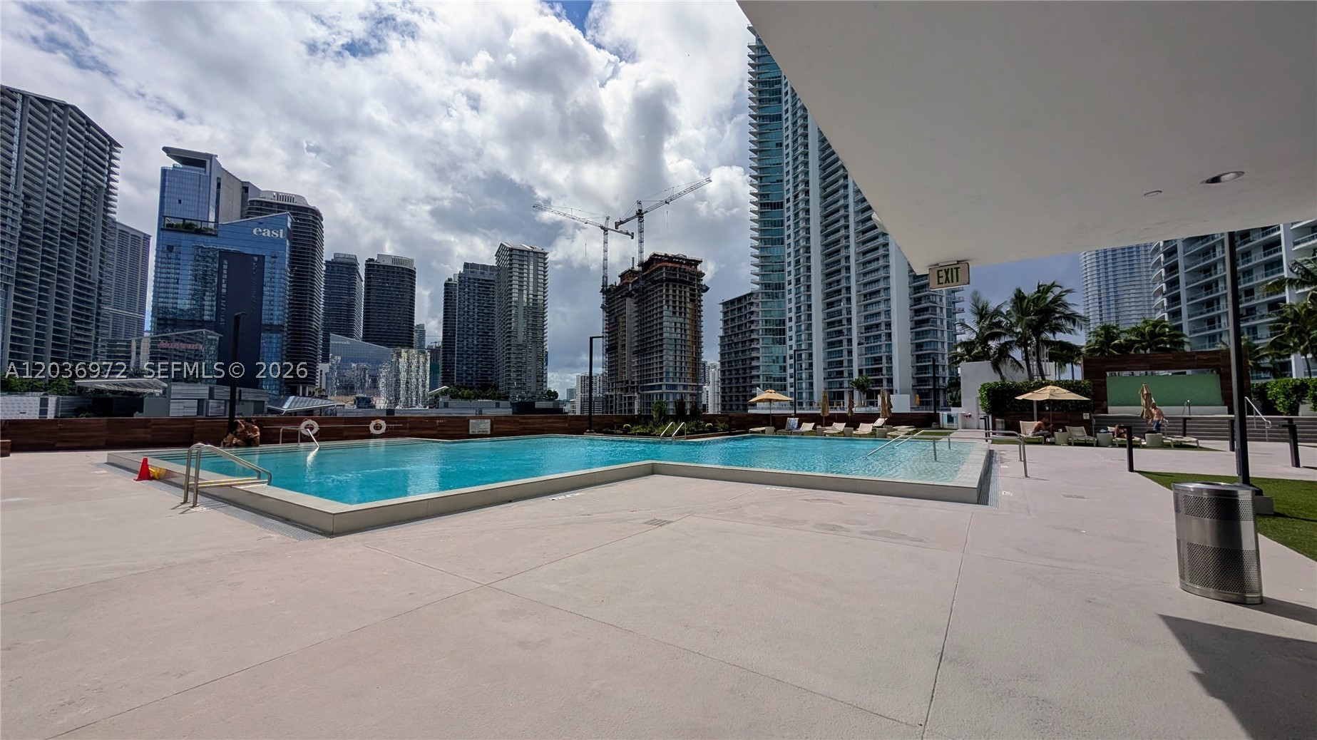 WIND CONDO - Residential Lease