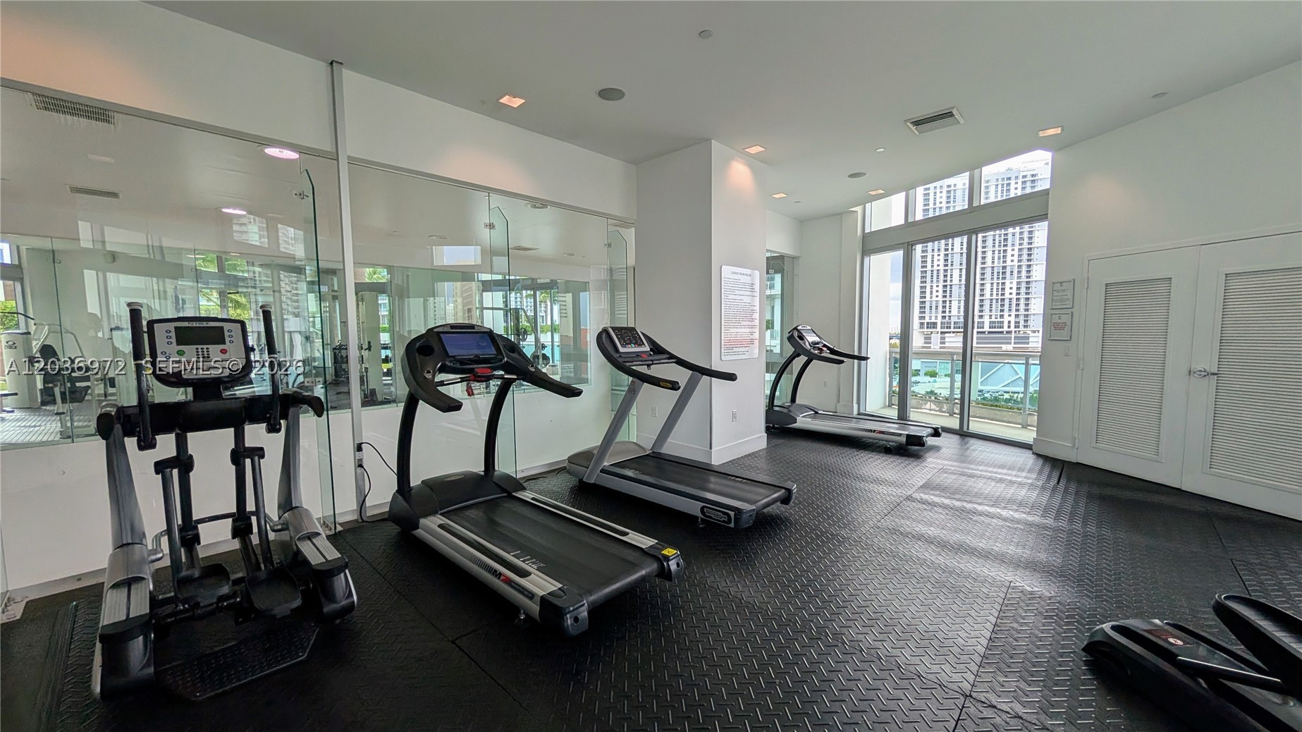 WIND CONDO - Residential Lease