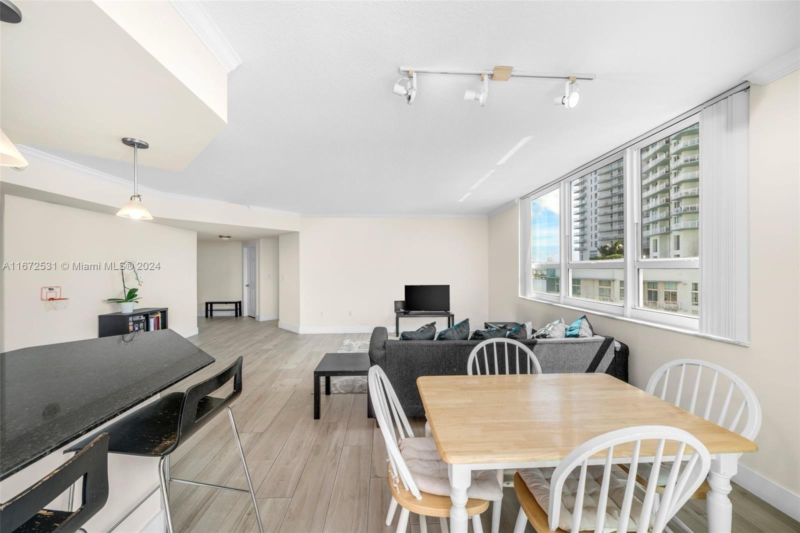 CITE CONDO - Residential Lease