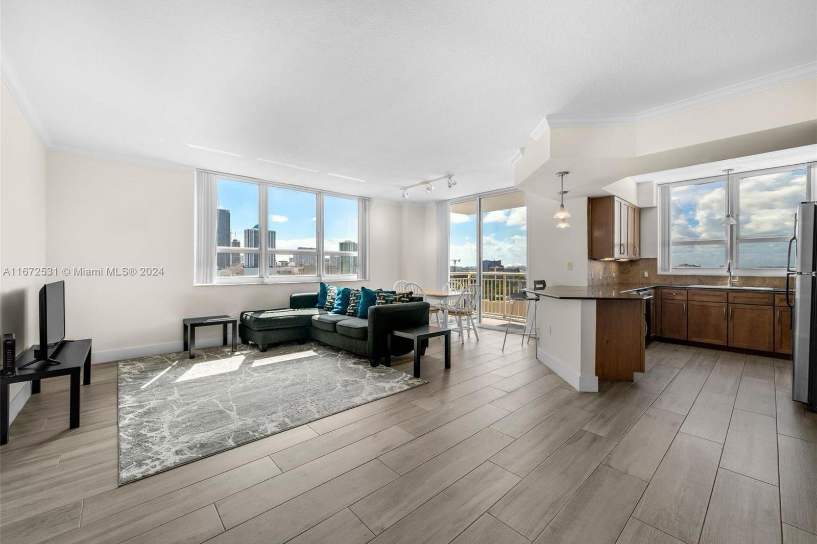 CITE CONDO - Residential Lease