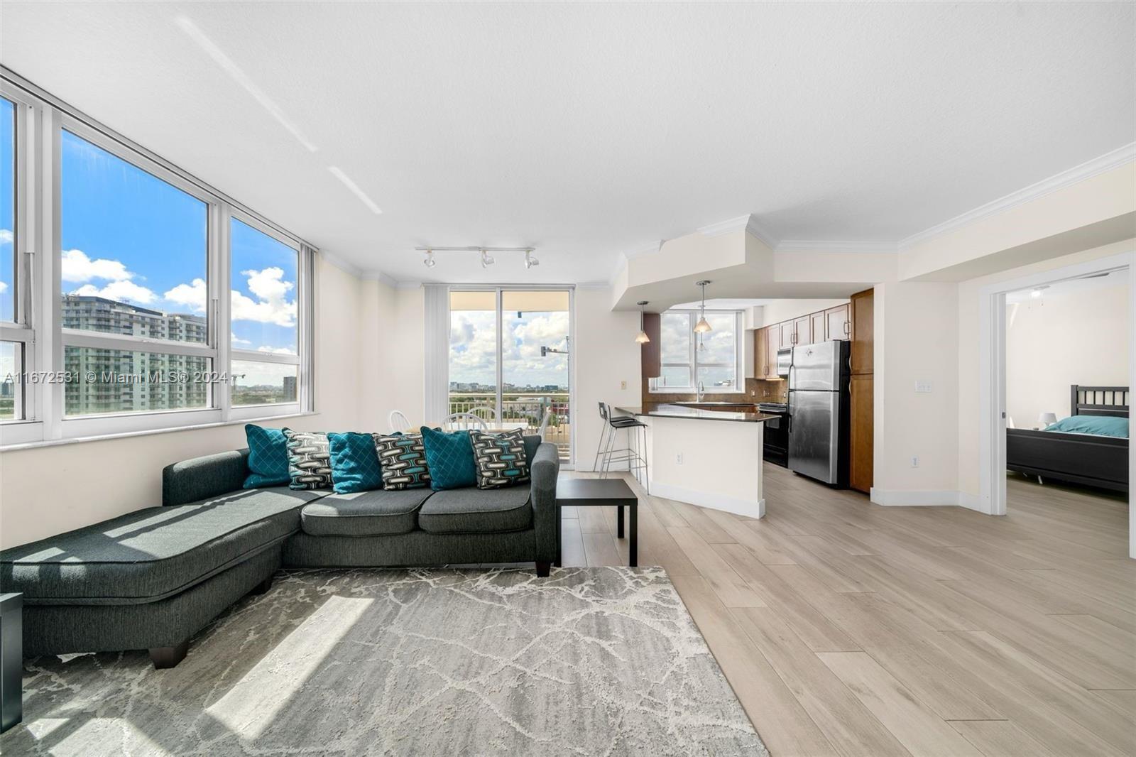 CITE CONDO - Residential Lease