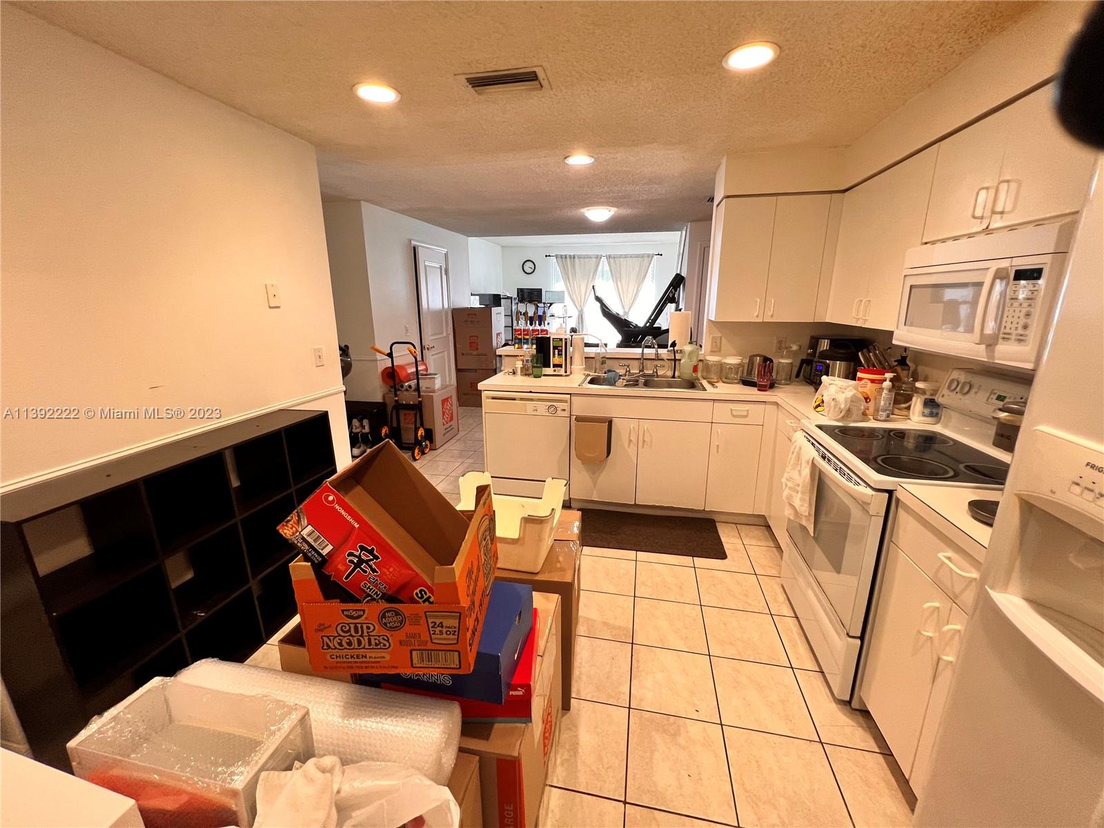 san remo - Residential Lease