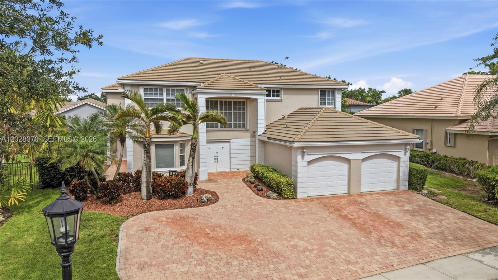 Oakbrook Weston Hills - Residential