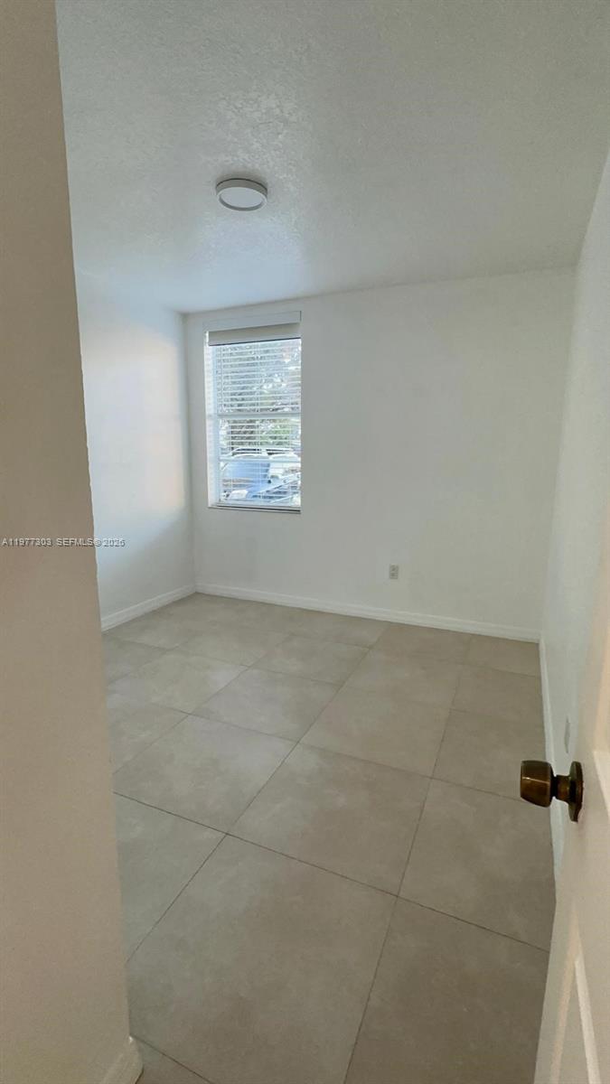CAMBRIDGE CONDO - Residential Lease