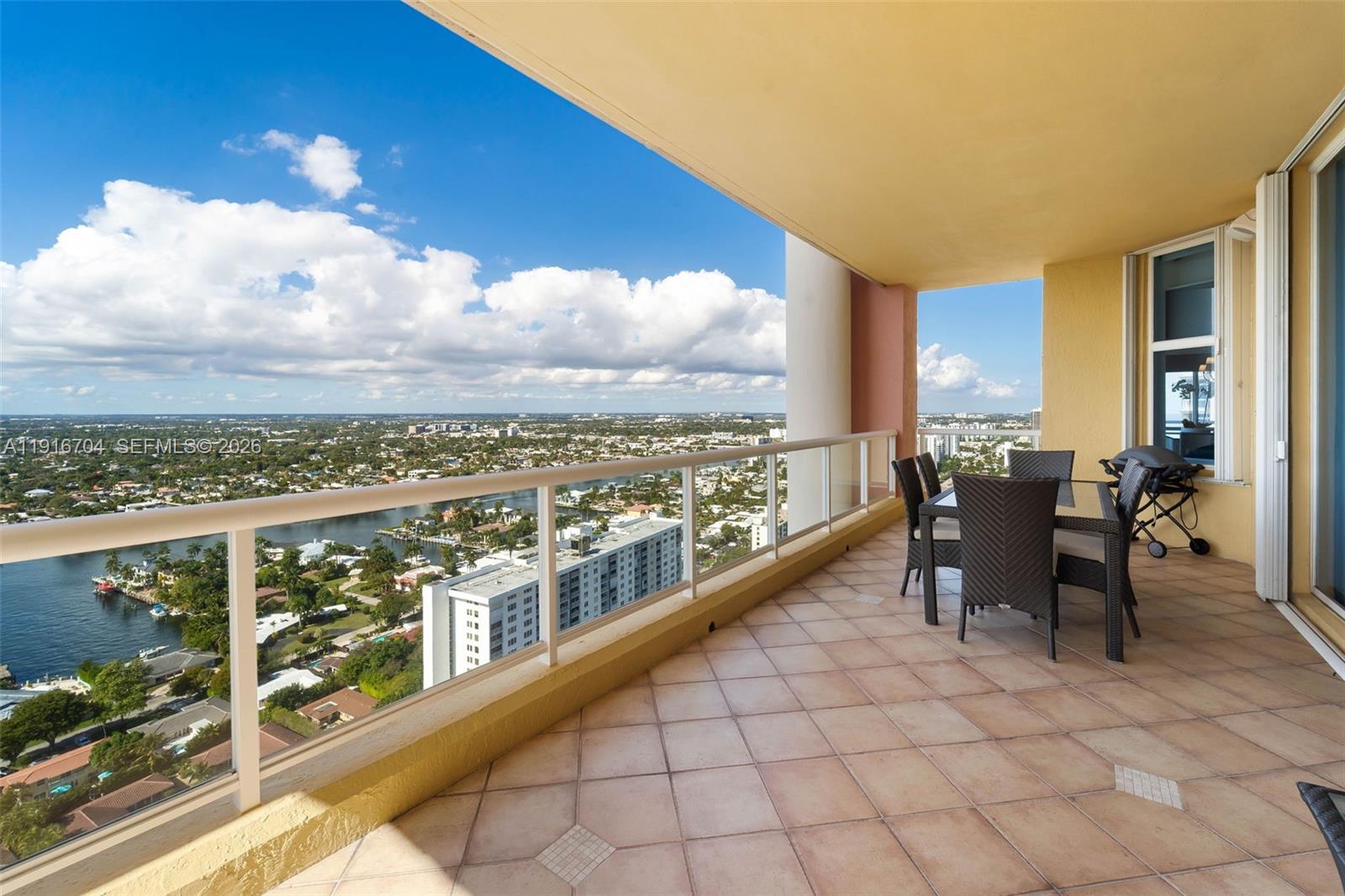 PALMS TOWER ONE CONDO - Residential