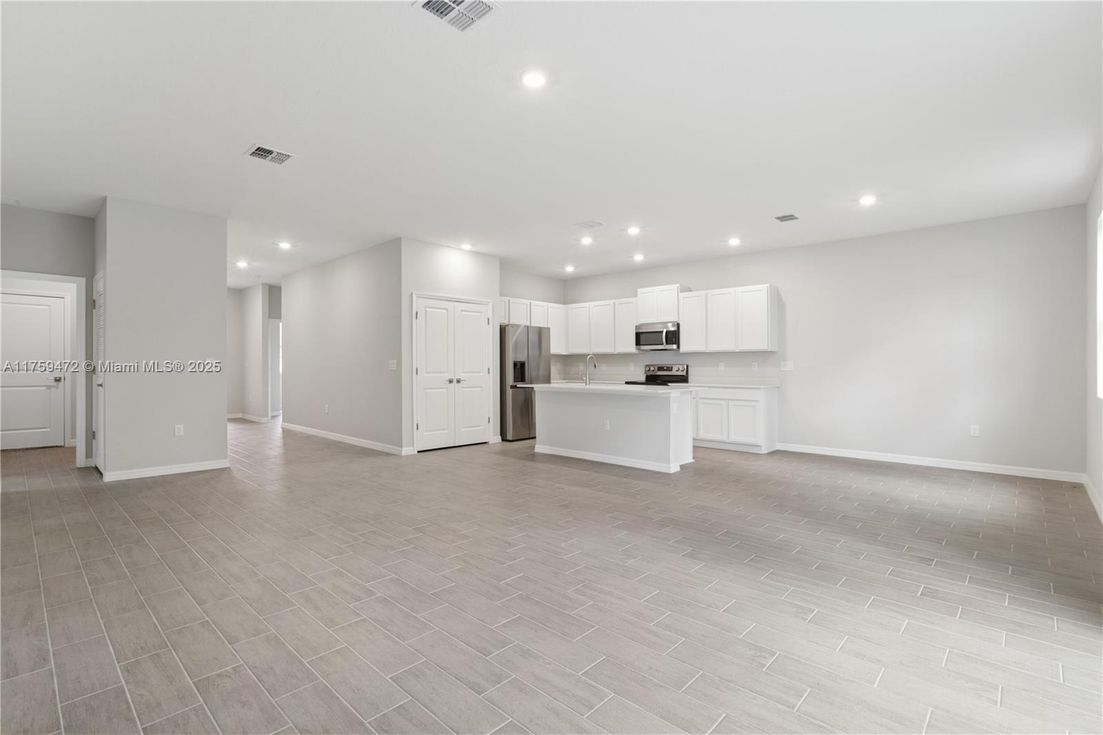Marion Oaks - Residential
