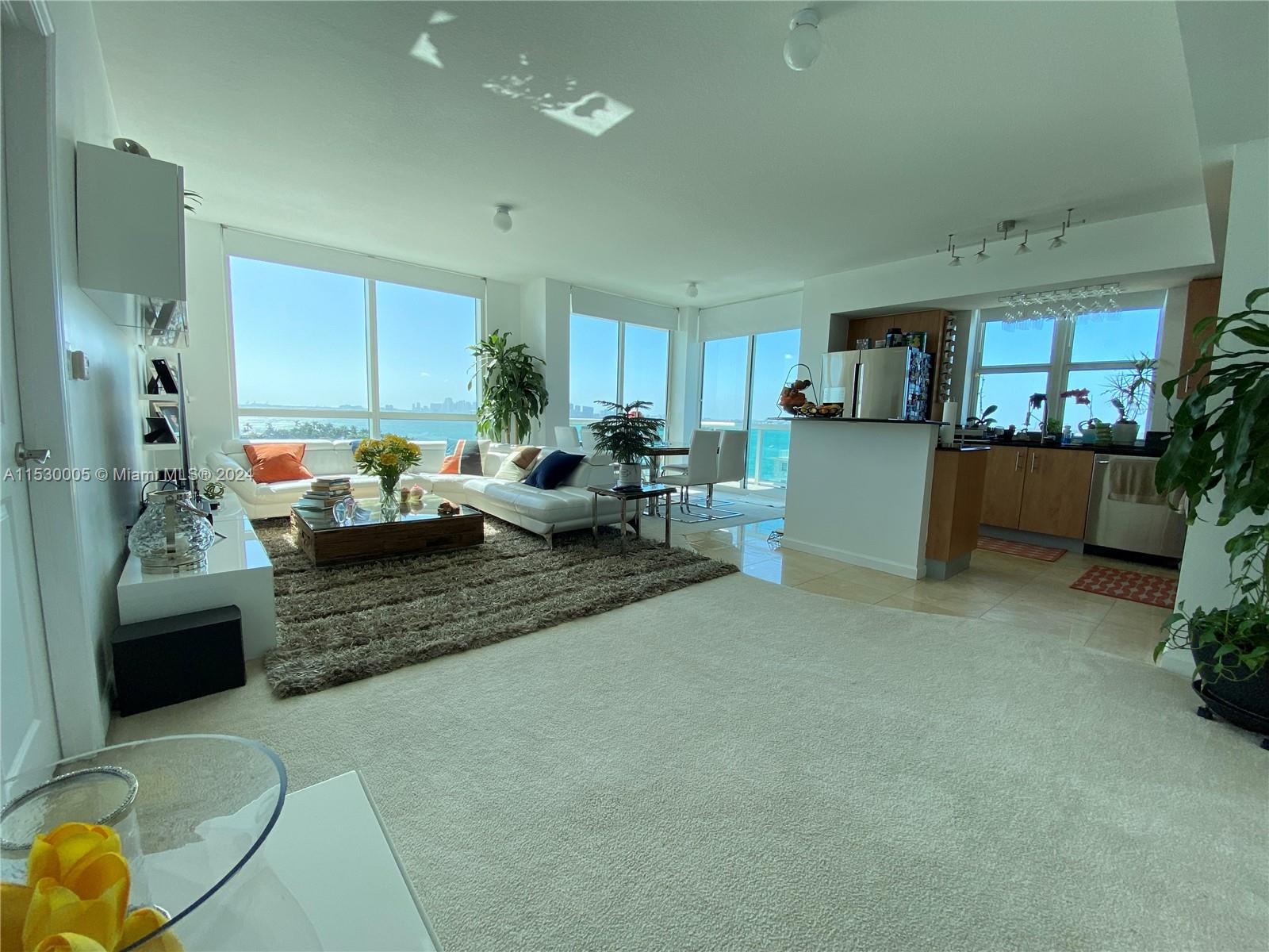 360 CONDO A - Residential
