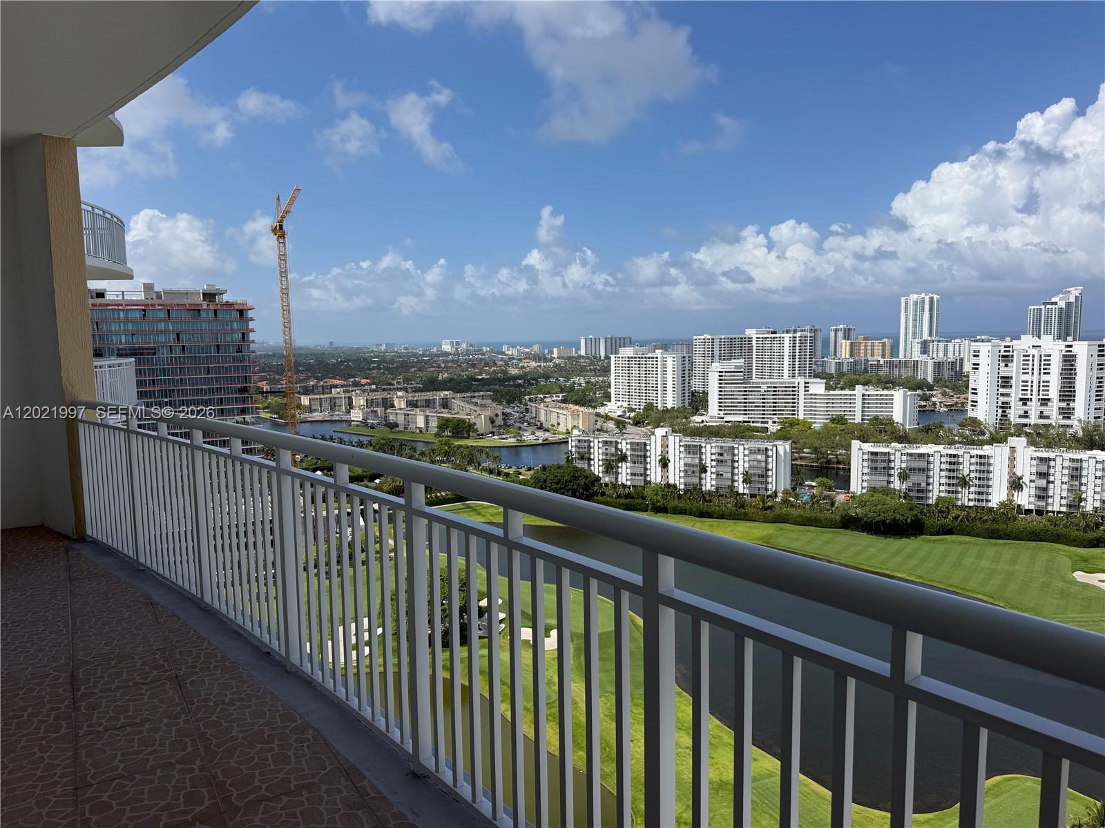 DUO CONDOMINIUM EAST - Residential