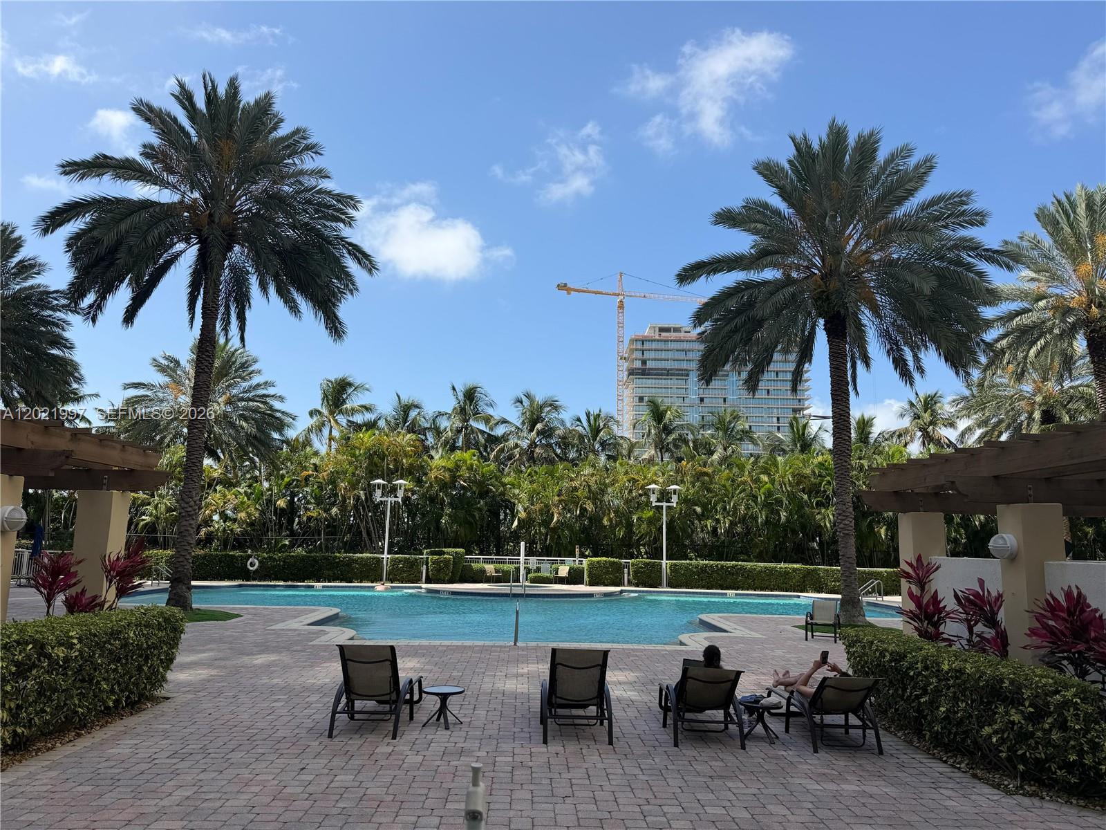 DUO CONDOMINIUM EAST - Residential