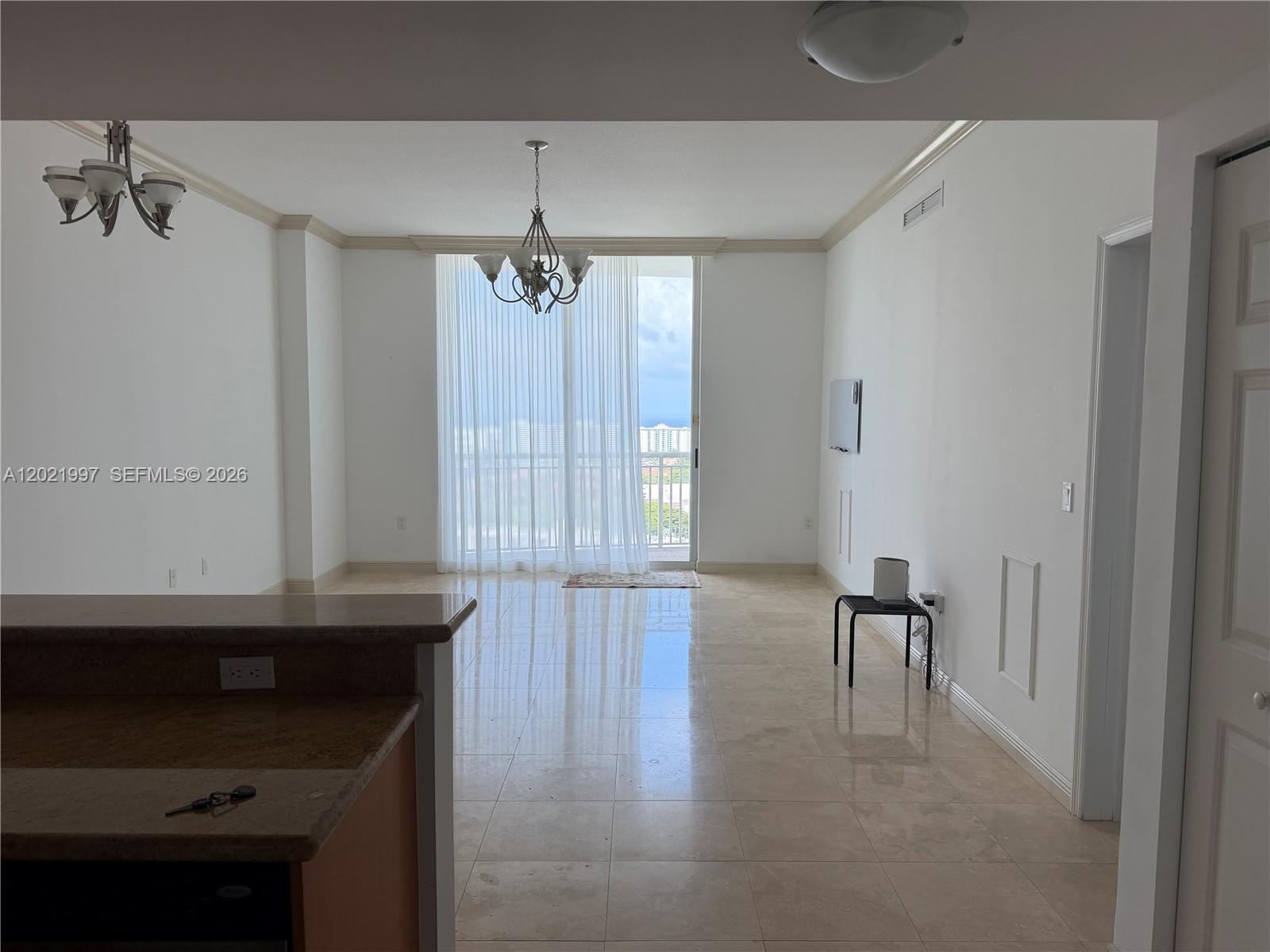 DUO CONDOMINIUM EAST - Residential