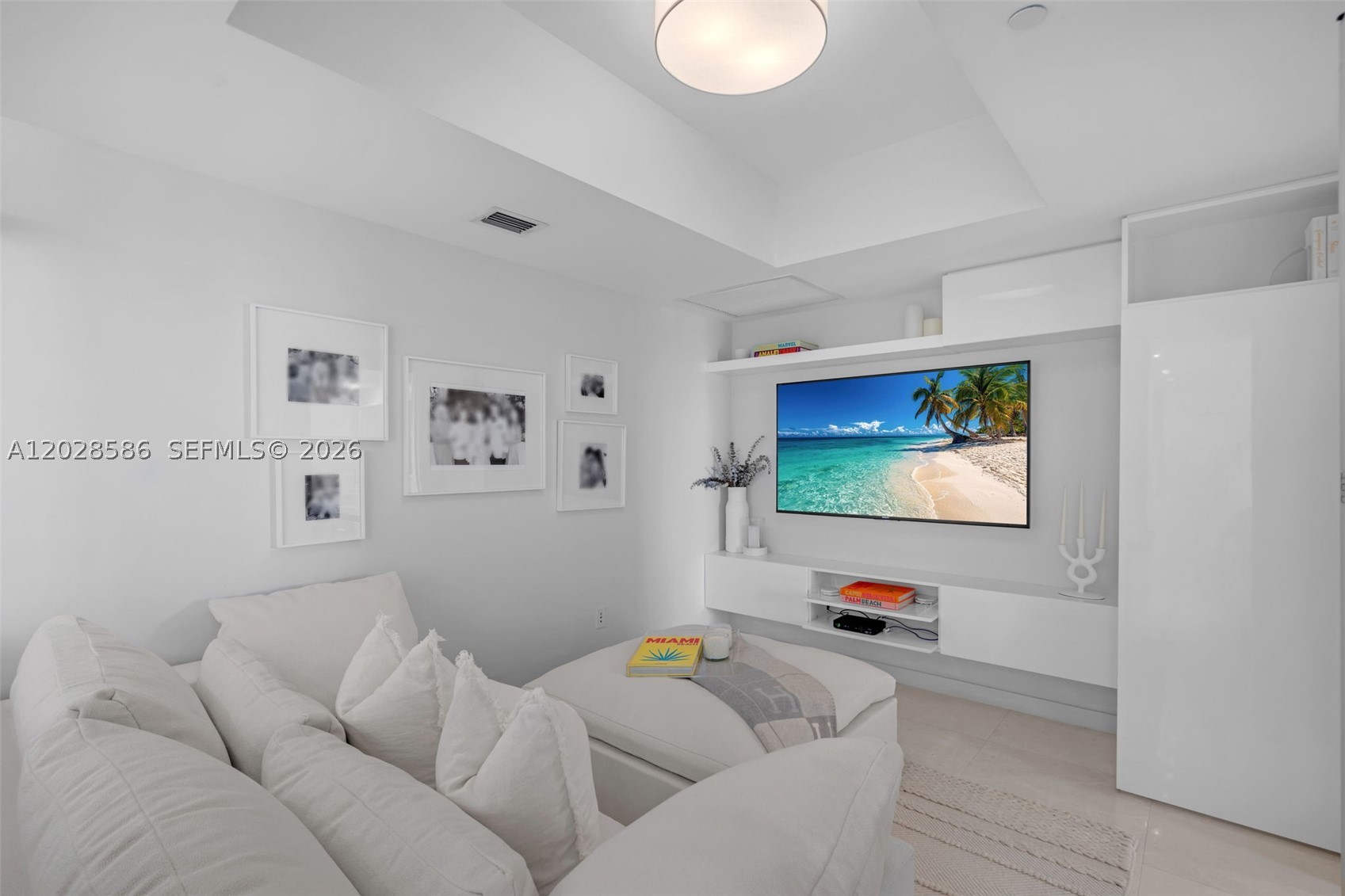 ICONBRICKELL CONDO NO 1 - Residential