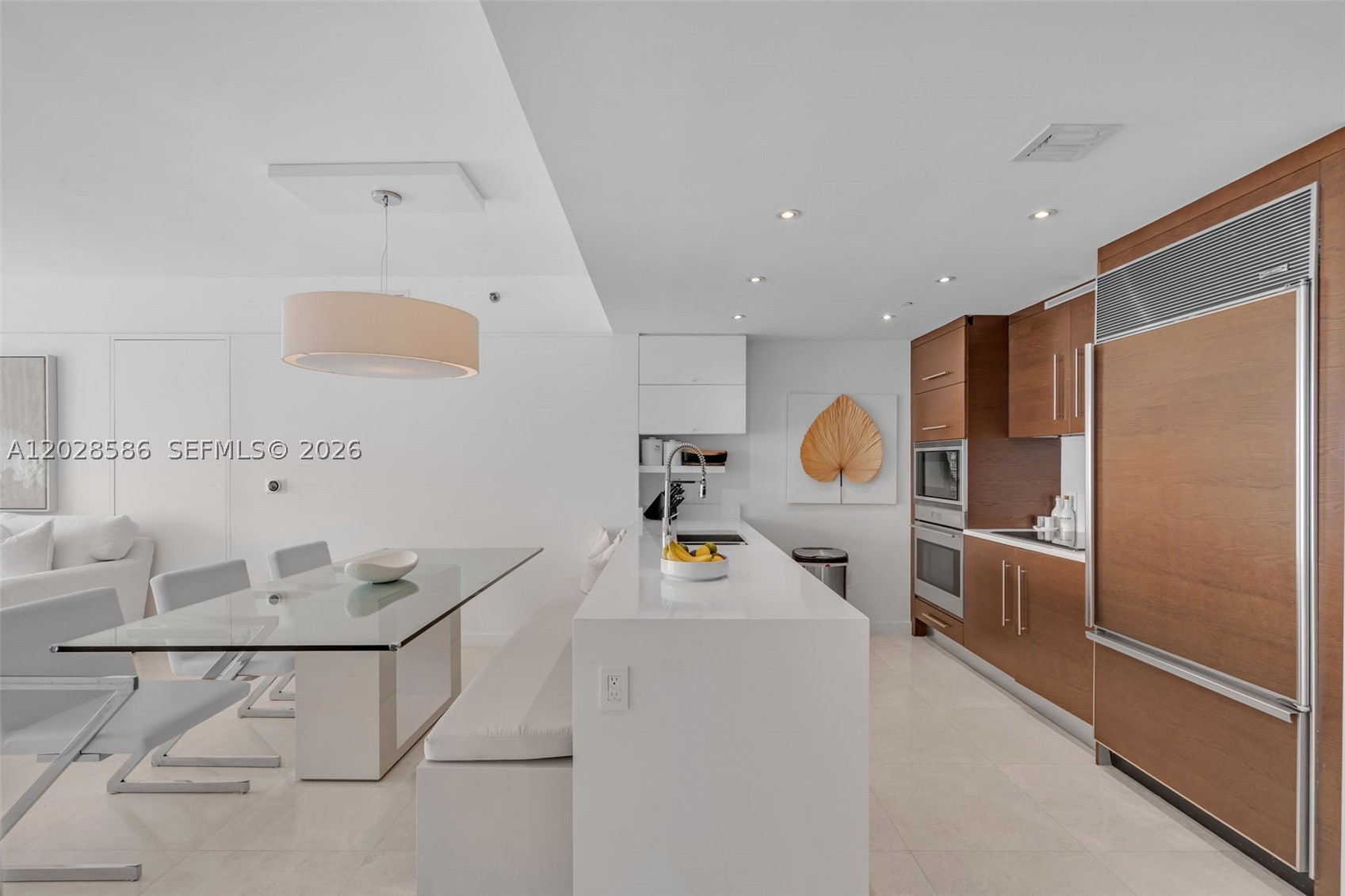 ICONBRICKELL CONDO NO 1 - Residential