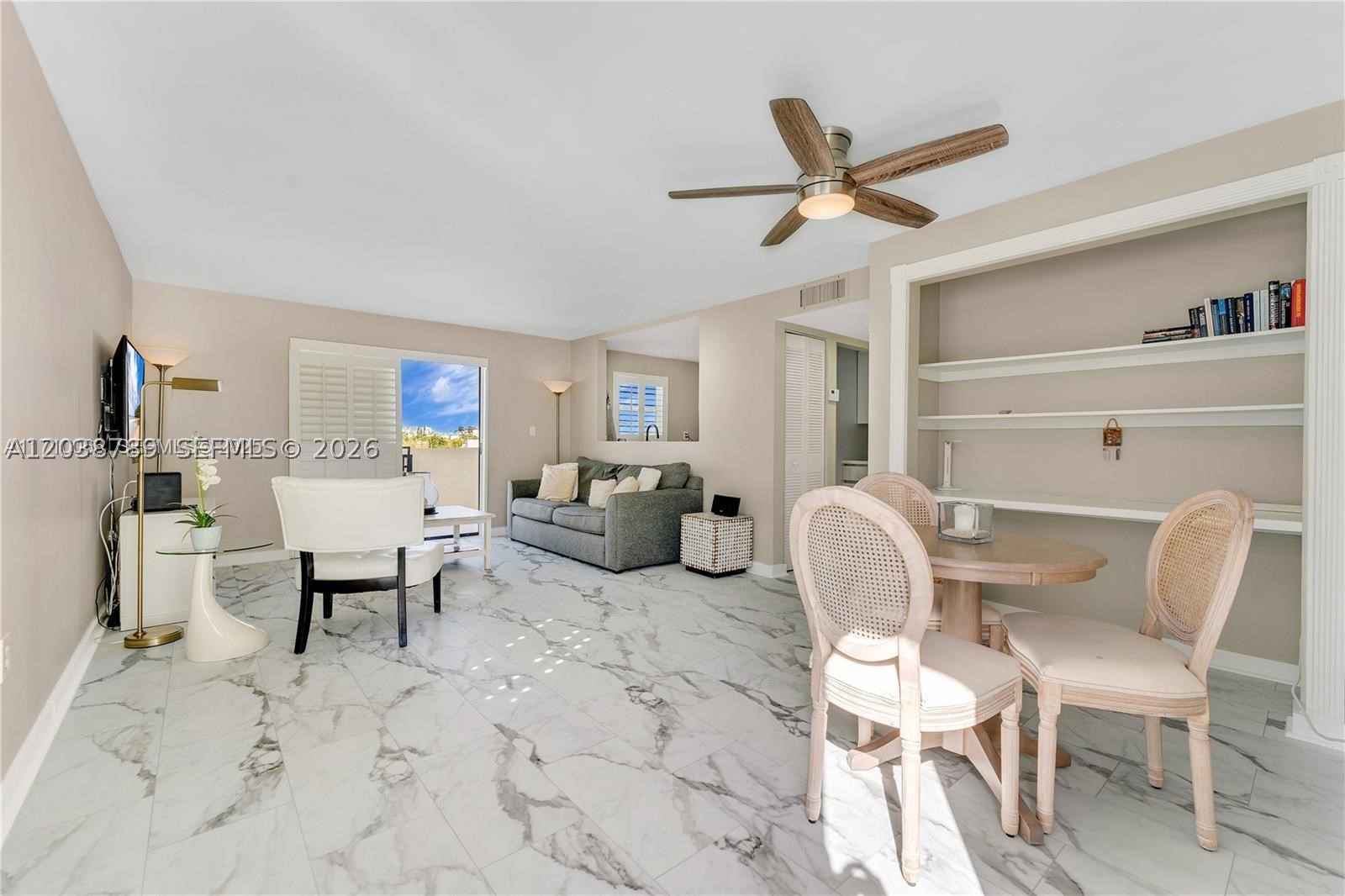 COLLINS VIEW CONDO - Residential Lease