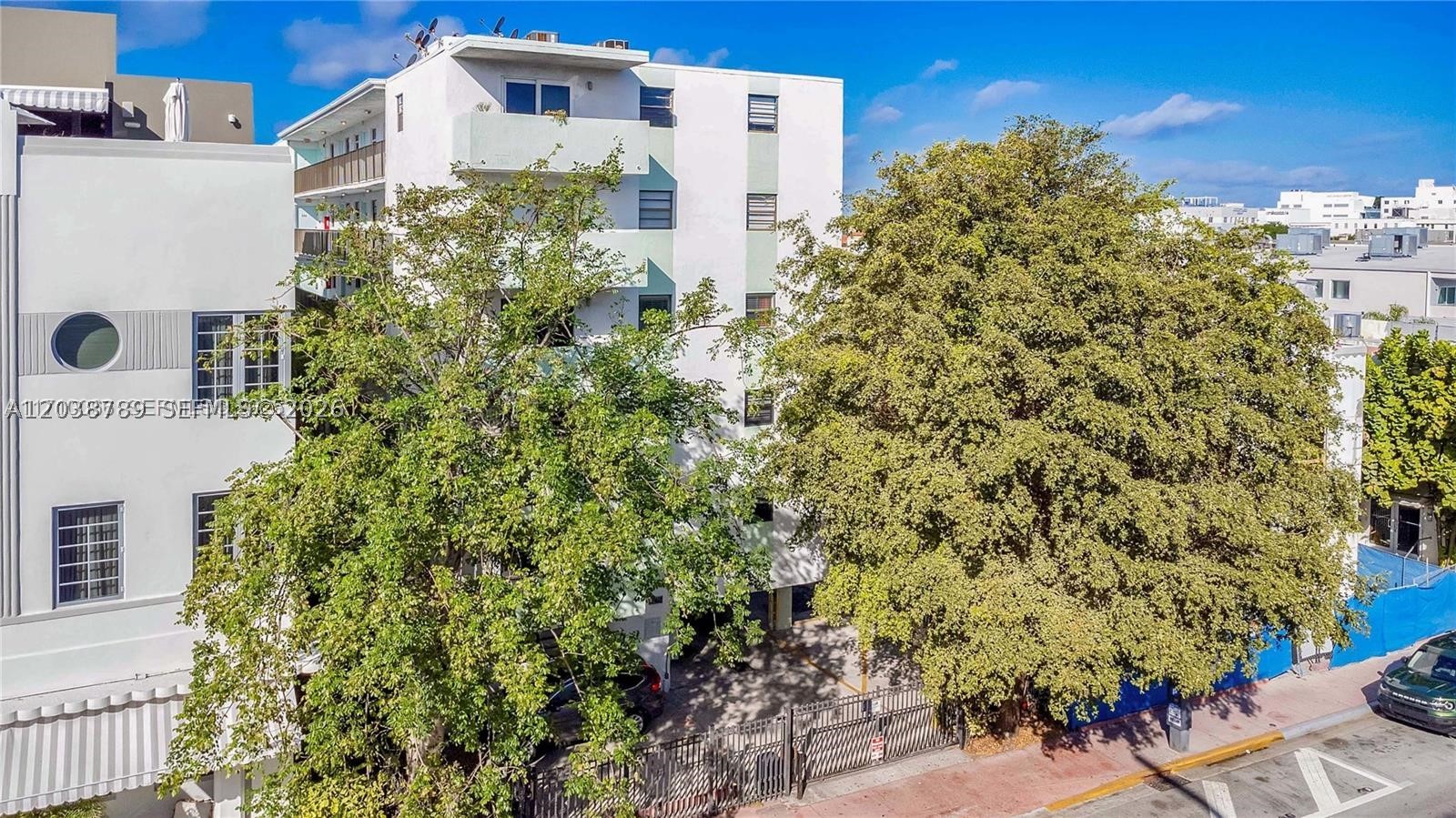 COLLINS VIEW CONDO - Residential Lease