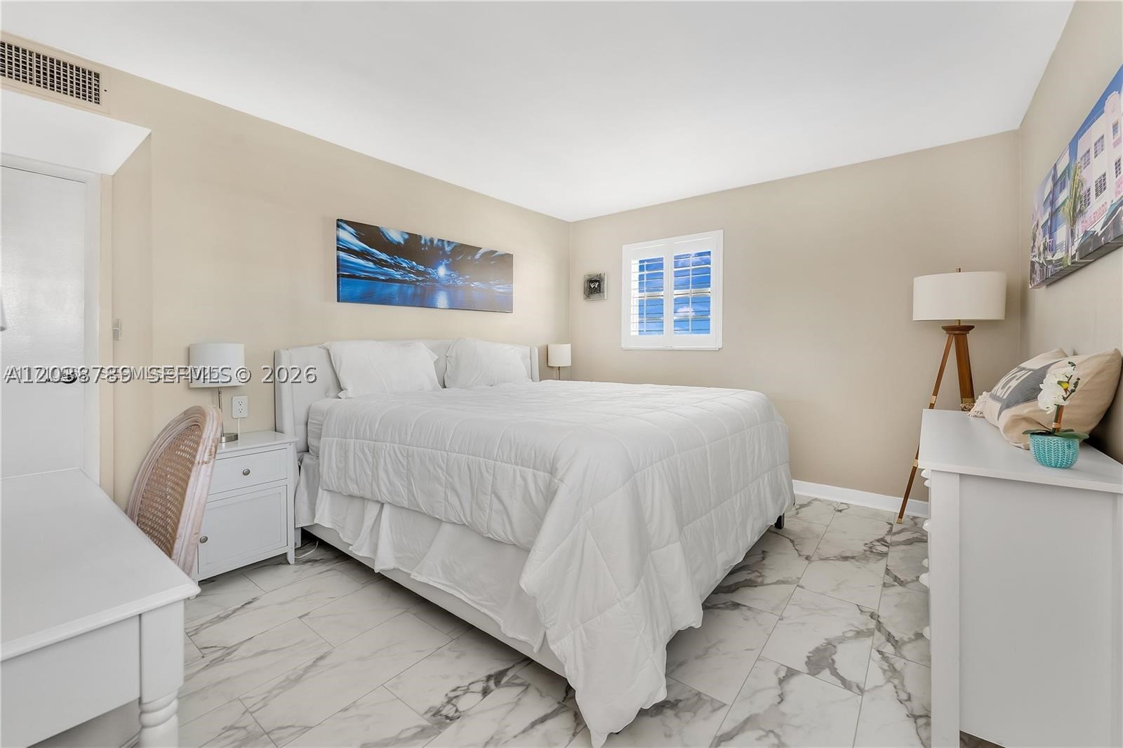 COLLINS VIEW CONDO - Residential Lease
