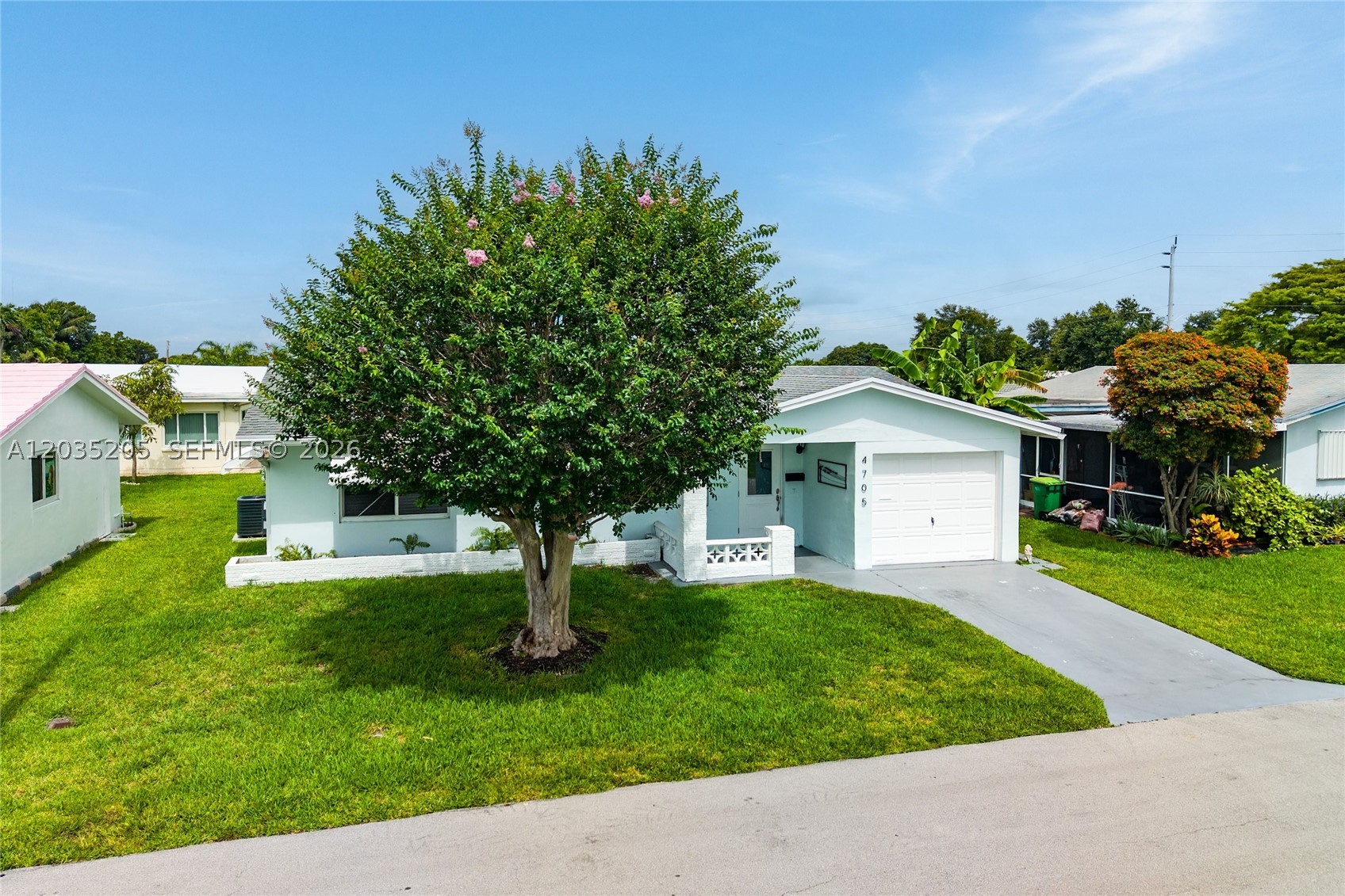 MAINLANDS OF TAMARAC LAKE - Residential