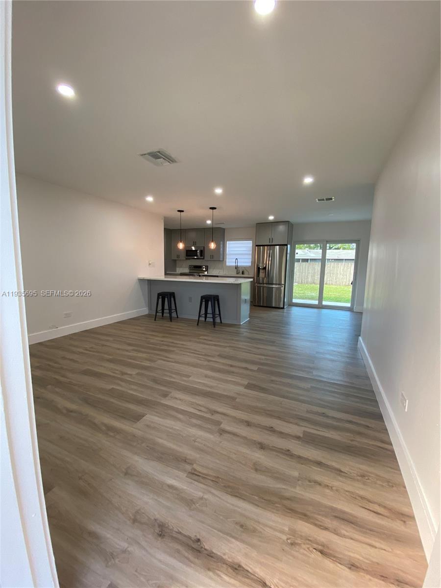 PLANTATION SUNRISE HEIGHT - Residential Lease