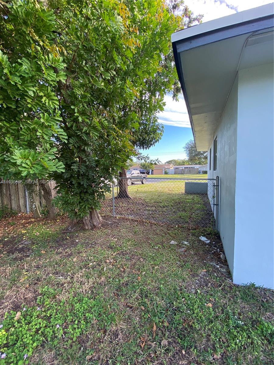 PLANTATION SUNRISE HEIGHT - Residential Lease