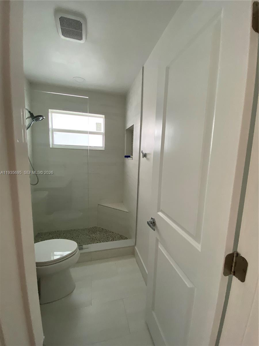 PLANTATION SUNRISE HEIGHT - Residential Lease