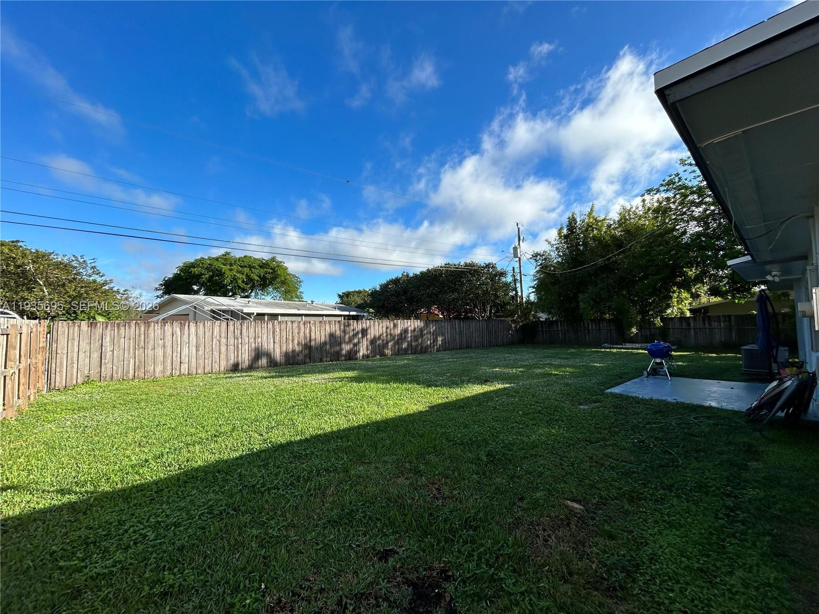 PLANTATION SUNRISE HEIGHT - Residential Lease