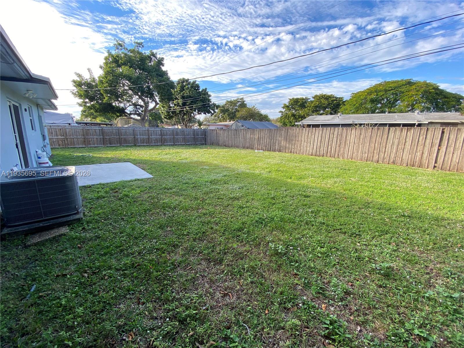 PLANTATION SUNRISE HEIGHT - Residential Lease