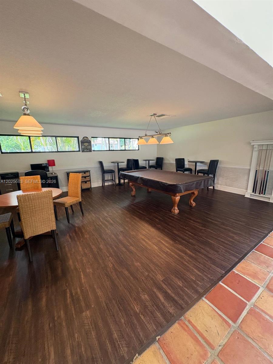 SUNFLOWER CONDO - Residential
