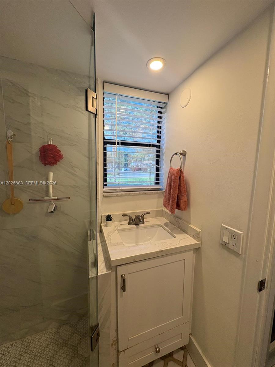 SUNFLOWER CONDO - Residential