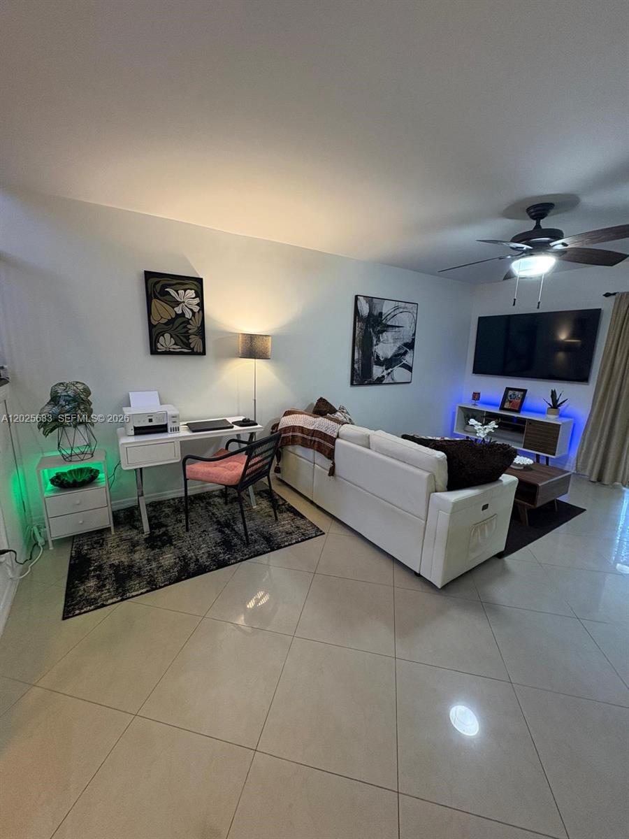 SUNFLOWER CONDO - Residential