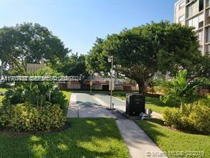 MEADOWBROOK TOWERS CONDO - Residential Lease