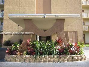 MEADOWBROOK TOWERS CONDO - Residential Lease