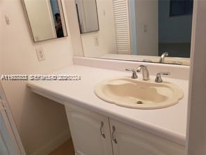 MEADOWBROOK TOWERS CONDO - Residential Lease