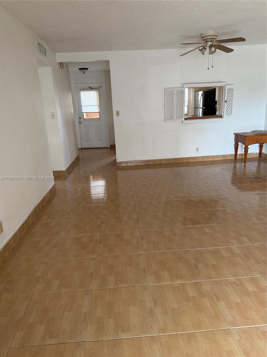 MEADOWBROOK TOWERS CONDO - Residential Lease
