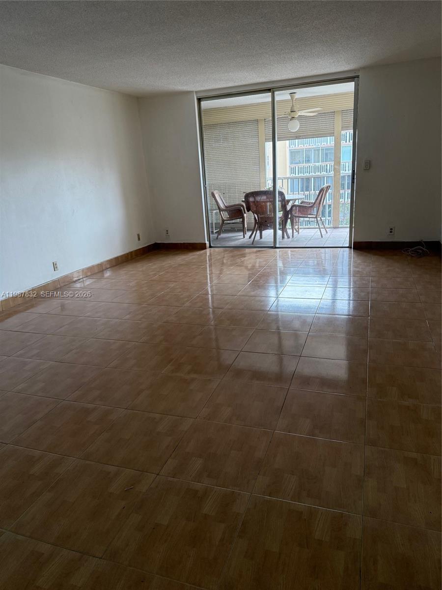 MEADOWBROOK TOWERS CONDO - Residential Lease