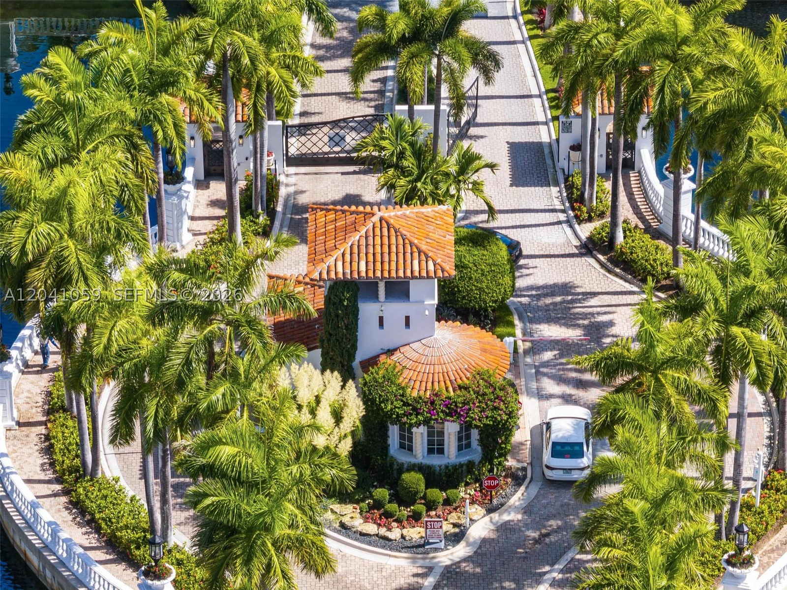 AVENTURA LAKES PHASE 1 - Residential