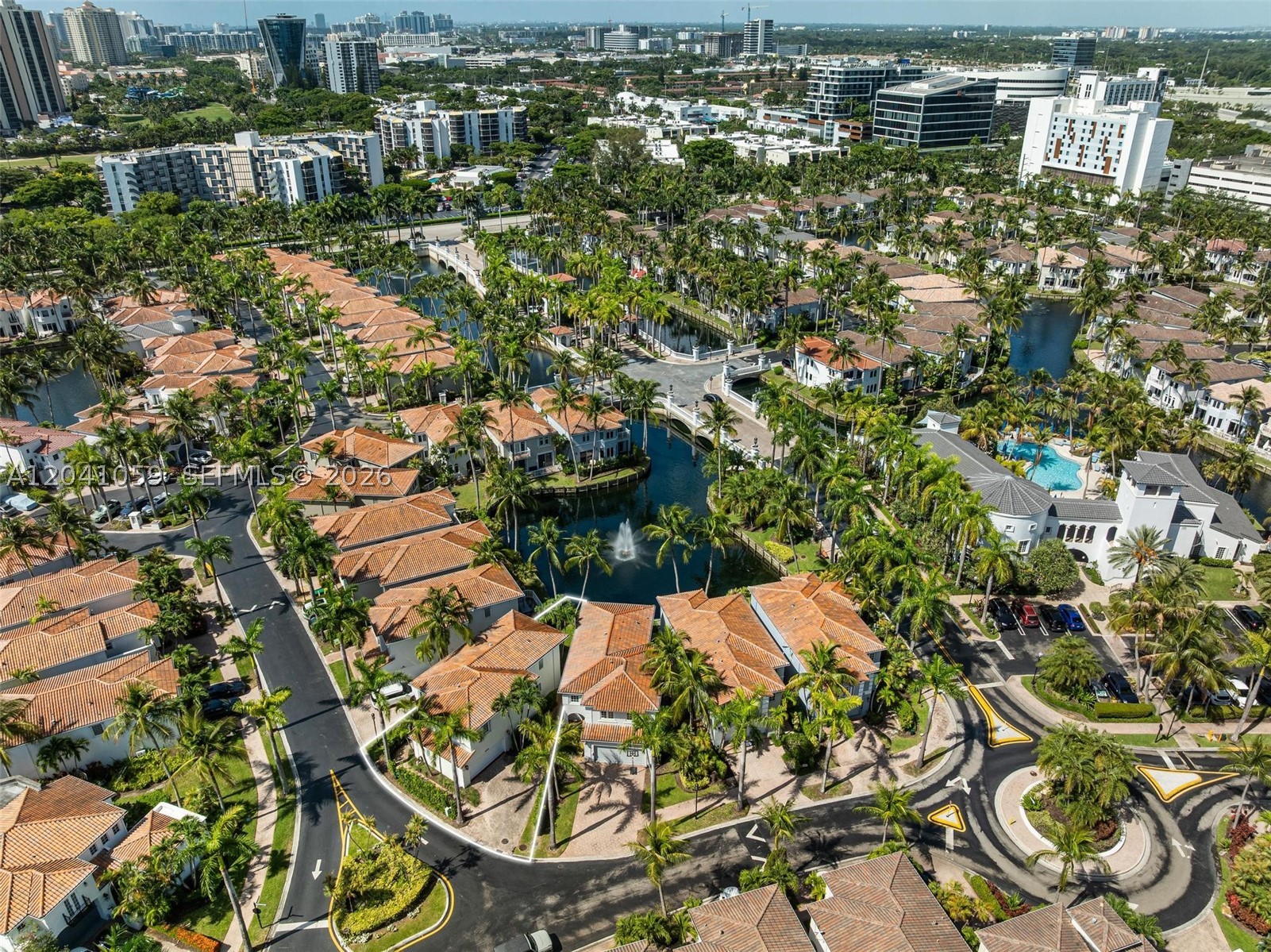 AVENTURA LAKES PHASE 1 - Residential