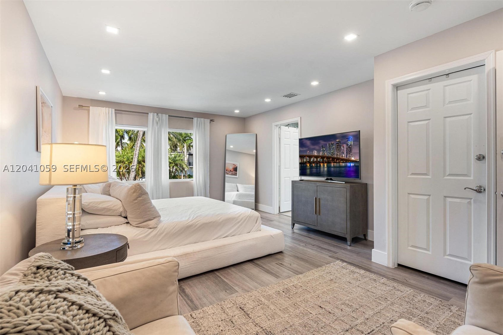 AVENTURA LAKES PHASE 1 - Residential