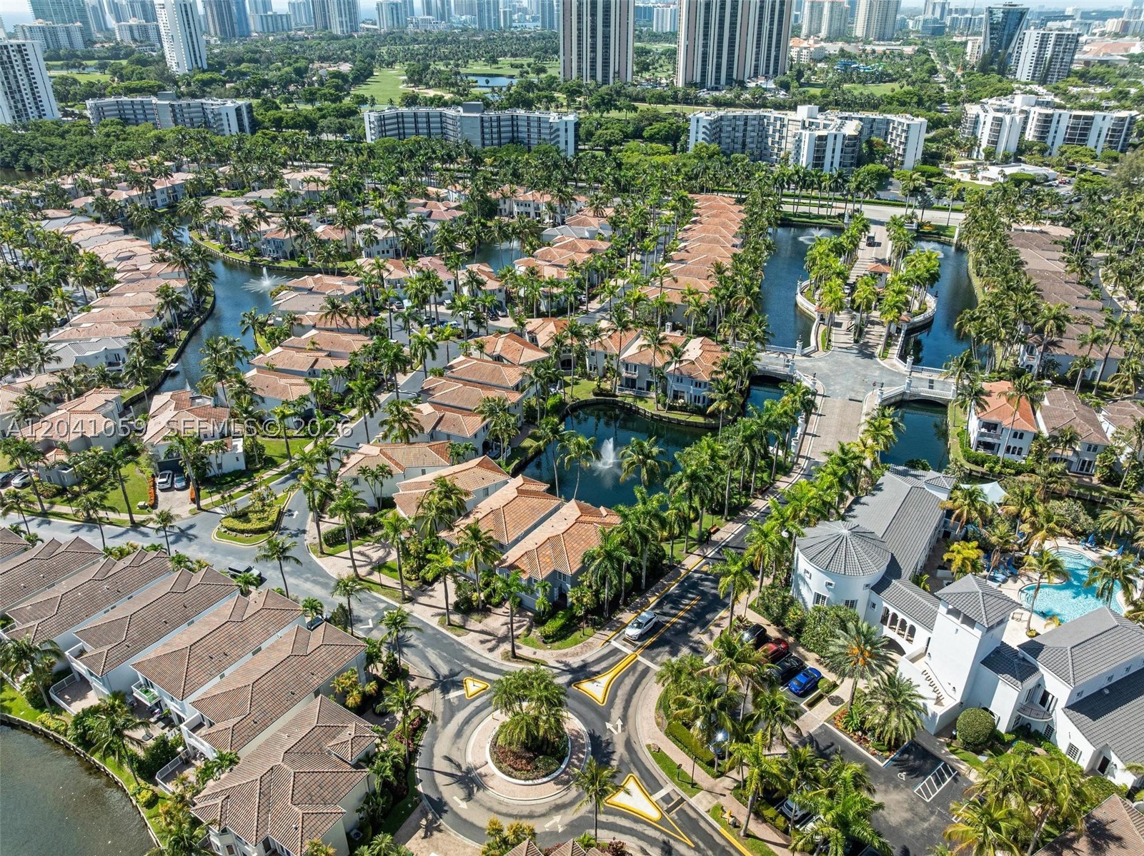 AVENTURA LAKES PHASE 1 - Residential