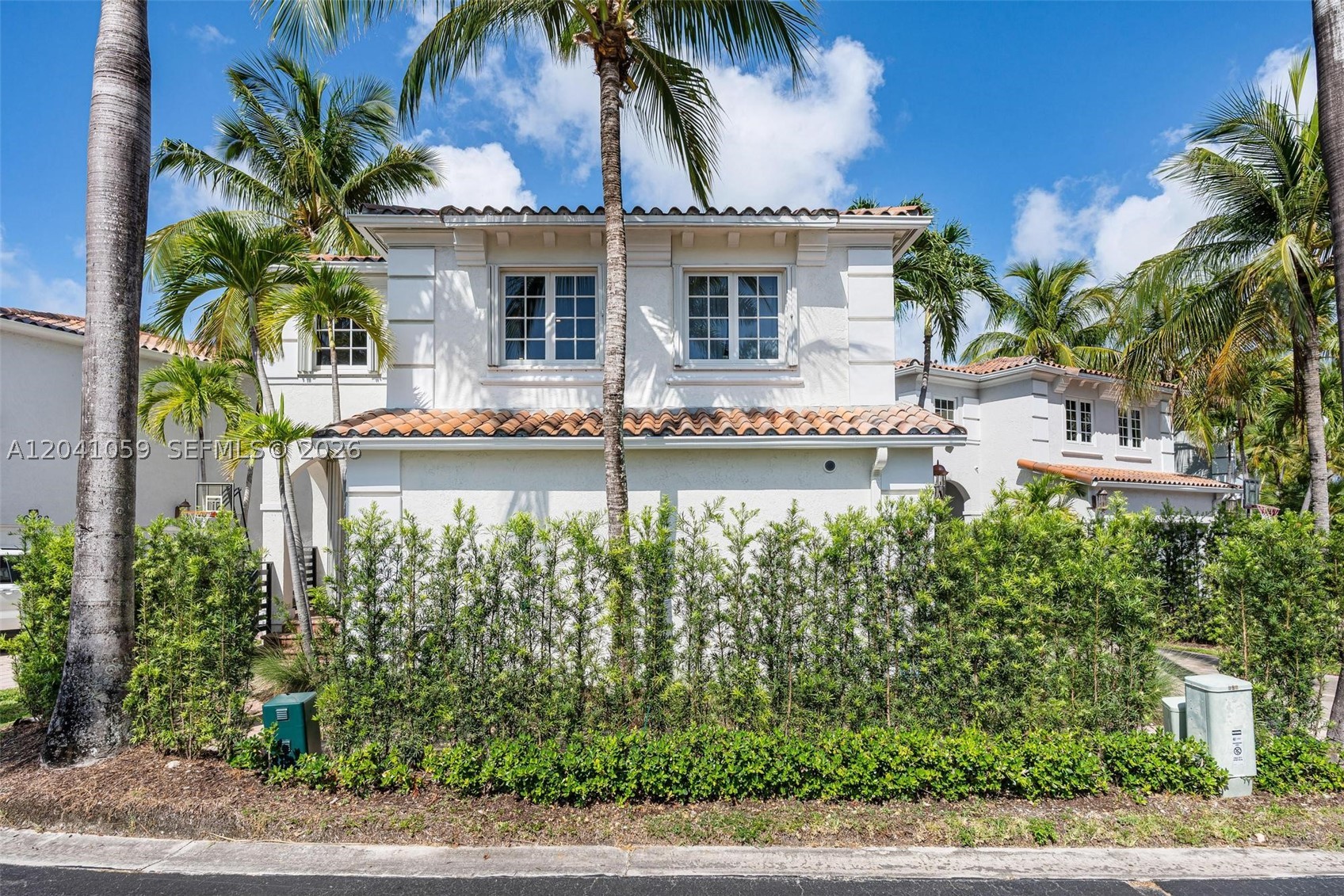AVENTURA LAKES PHASE 1 - Residential