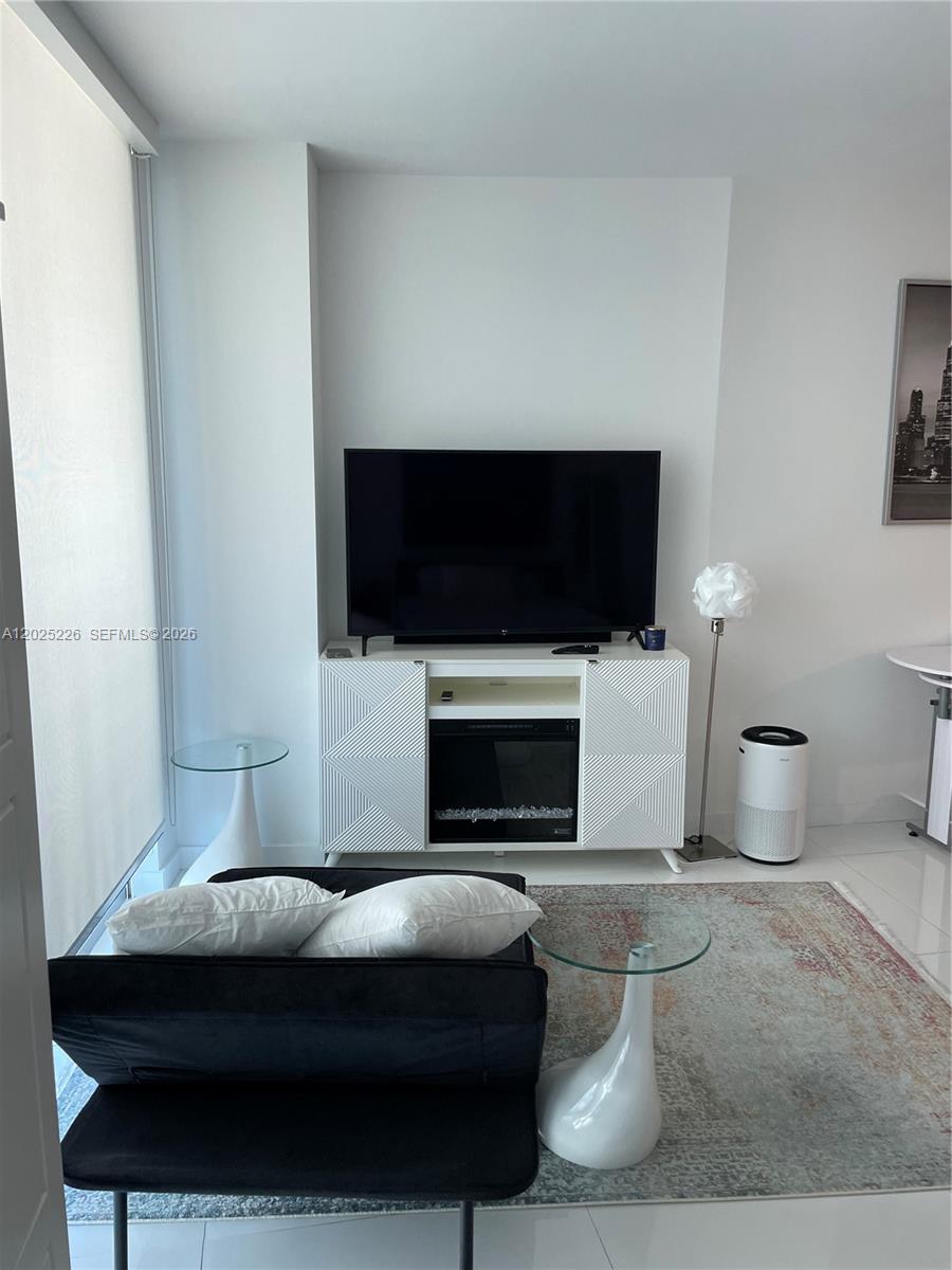 1100 MILLECENTO RESIDENCES - Residential Lease