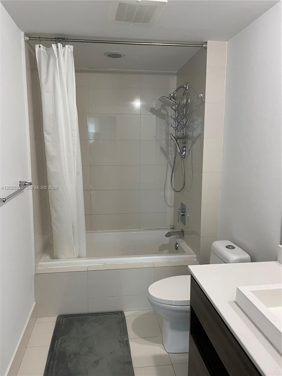 1100 MILLECENTO RESIDENCES - Residential Lease