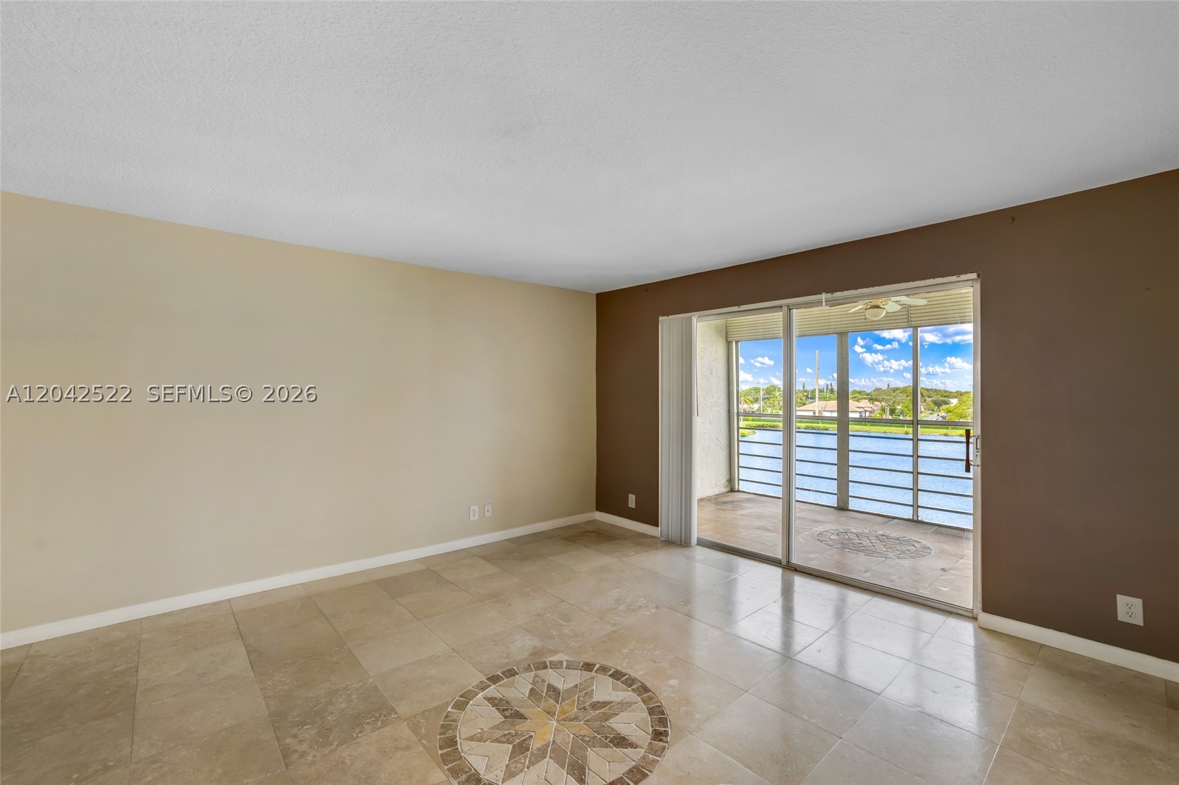 MEADOWBROOK LAKES VIEW CO - Residential Lease