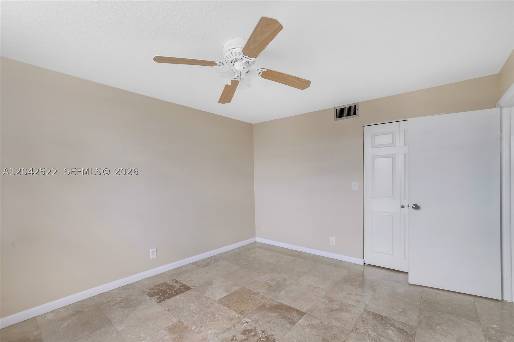 MEADOWBROOK LAKES VIEW CO - Residential Lease