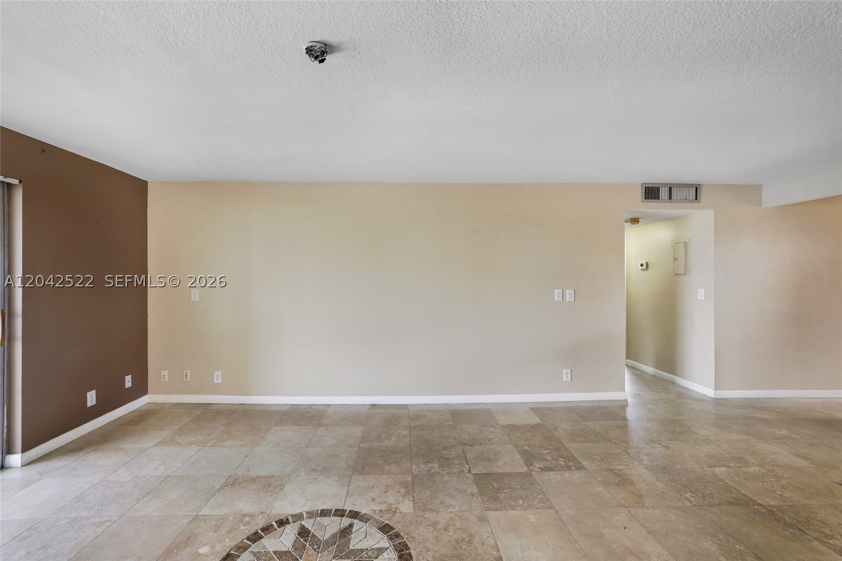 MEADOWBROOK LAKES VIEW CO - Residential Lease